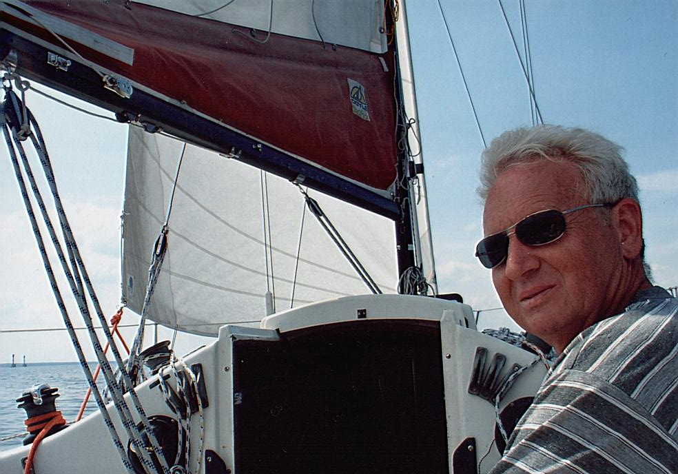 Ryszard na swoim jachcie