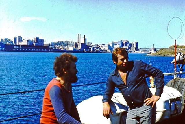 1978r. płyniemy w porcie Halifax